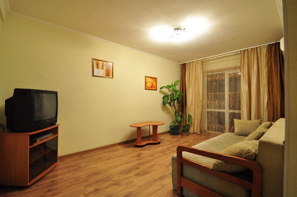 Dayflat Apartments On The Left Bank Kiev Esterno foto